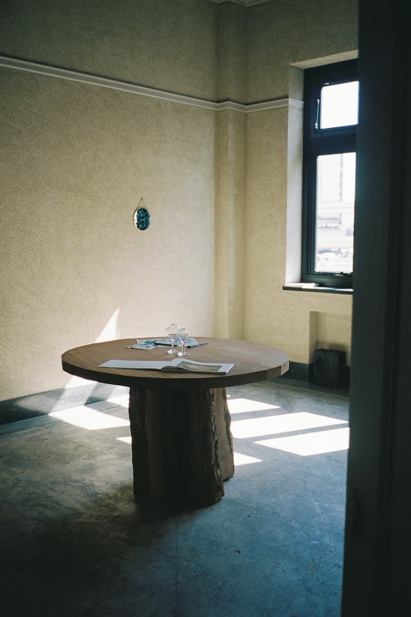 "unpeople + 14 people" VAGUE KOBE