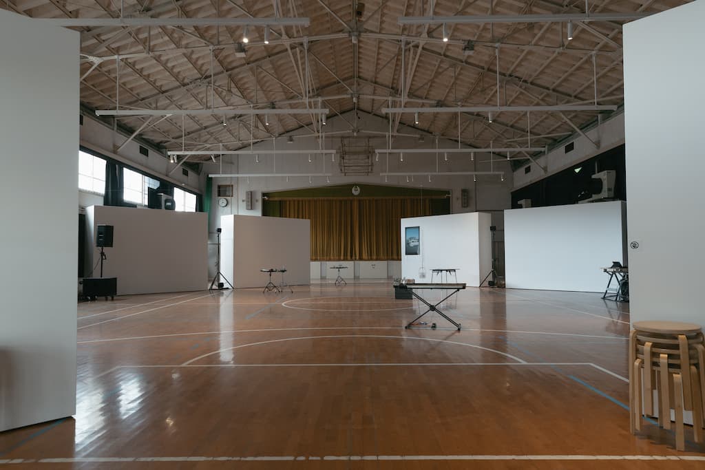 unpoeple 360° installation