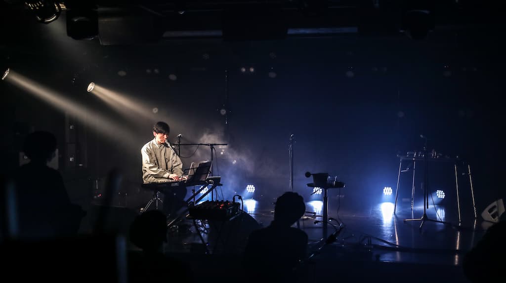 Shuta Hasunuma "unpeople + 1 people #09" with d&amp;b Soundscape