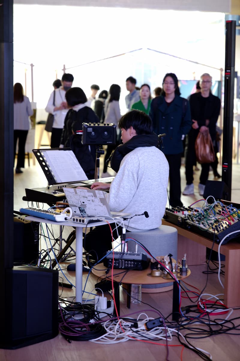 Shuta Hasunuma "unpeople + 1 people #07" Hanatsubaki x fibona "unpeople" Sound Performance &amp; Talk Session